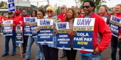 4000 Beschäftigte stoßen dazu: Streiks in der US-Autoindustrie bekommen Zulauf