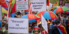 800 Eritreer demonstrieren in Berlin, 250 Polizisten sind im Einsatz