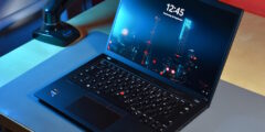 Test Lenovo ThinkPad T14s G4 Intel Laptop: OLED statt Akkulaufzeit